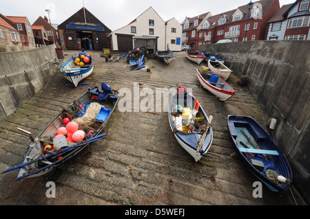 Bateaux de pêche à Sheringham, Norfolk. Banque D'Images