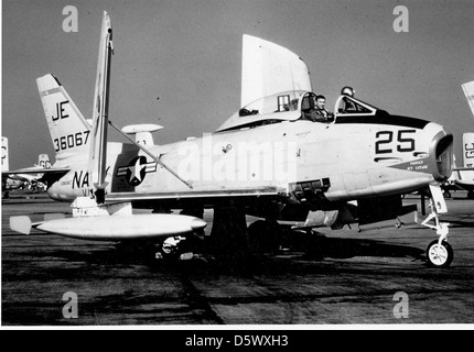 North American FJ-3 (F-1C "colère") de VU-2. Banque D'Images