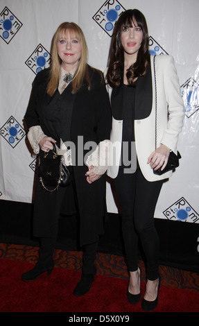 Bebe Buell, Liv Tyler l'espace pour grandir Gala de charité au Mandarin Oriental New York City, USA - 06.02.12 Banque D'Images