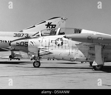 Un North American T-2C Buckeye' de 'l'escadron de formation (VT) 19 à Miramar NAS Banque D'Images