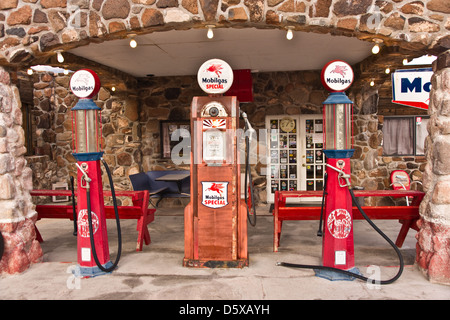 Route 66 Vintage Gas Station Banque D'Images