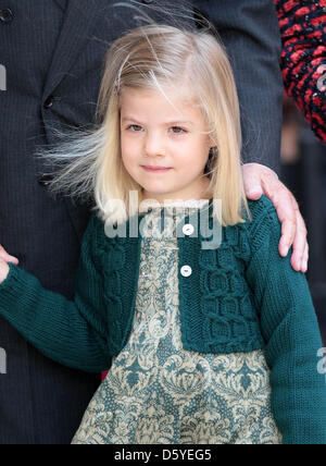 Spanish Princess Sofia arrive à la Cathédrale de Santa Maria de Palma pour assister à la traditionnelle messe de Pâques à Palma de Majorque, Espagne, 08 avril 2012. Photo : Albert Nieboer / Pays-Bas OUT Banque D'Images