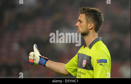 Gardien de Stuttgart, Sven Ulreich gestes au cours de la Ligue Europa Groupe e match de football entre le VfB Stuttgart et le FC Kobenhavn au VfB Arena de Stuttgart, Allemagne, 25 octobre 2012. Foto : Marijan Murat/dpa Banque D'Images