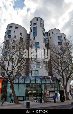 Mary Seacole House, Bibliothèque de Développement , le logement, et la GP à Clapham Common - London UK Banque D'Images