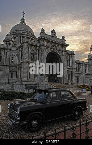 Victoria Memorial Hall avec une Austin, Kolkata, Inde (HDR) Banque D'Images