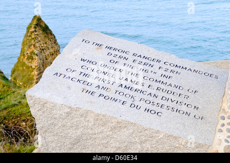 Pointe-du-Hoc, Normandie, France où le débarquement des troupes alliées au jour J, 6 juin 1944. Journée d'eux Banque D'Images