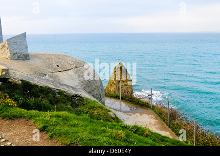 Pointe-du-Hoc, Normandie, France où le débarquement des troupes alliées au jour J, 6 juin 1944. Journée d'eux Banque D'Images