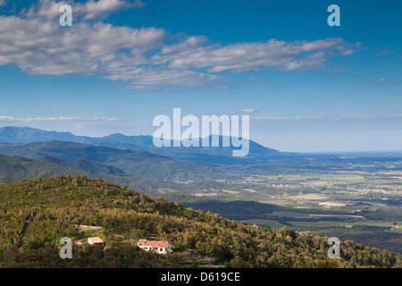 France, Corse, Fiumorbo, Prunelli di Fiumorbo, elevated view de la plaine côtière Banque D'Images