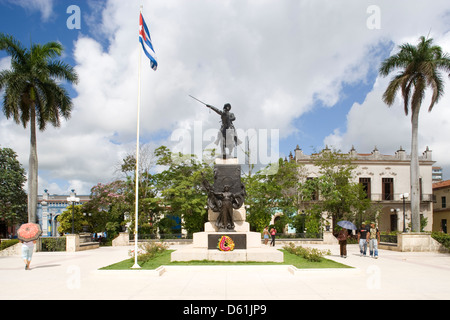 Camaguey : Parque Agramonte - statue de Ignacio Agramonte Banque D'Images