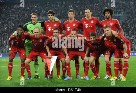 De Munich (avant, L-R) David Alaba, Arjen Robben, Phillip Lahm, Franck Ribery, Thomas Mueller, Bastian Schweinsteiger, (à l'arrière, L-R) Manuel Neuer, Javier Martinez, Mario Mandzukic, Daniel van Buyten et Dante posent pour la photo de l'équipe avant le quart de finale de la Ligue des Champions de football match match retour entre la Juventus Turin et le FC Bayern Munich à Juventus Stadium à Turin, Italie, 10 avril 2013. Photo : Andreas Gebert/dpa Banque D'Images