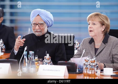 Berlin, 11 avril 2013. La séance plénière de la deuxième candidats consultations gouvernementales est tenu sous la présidence du Premier Ministre indien Manmohan Singh, et la Chancelière allemande Angela Merkel à l'International Conference Hall à la Chancellerie fédérale à Berlin. Banque D'Images