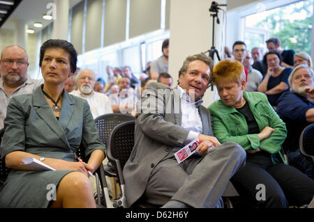 Vice-présidente du Parti de gauche, Sahra Wagenknecht, siège au cours de sa conférence régionale du parti à Berlin, Allemagne, 22 mai 2012. Photo : Soeren Stache Banque D'Images