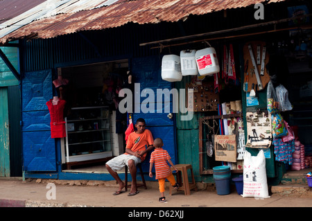 Shop dans main street, hell-ville, Nosy-be, madagascar Banque D'Images