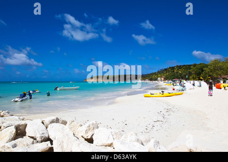 Dickinson bay et sandales Grand Hôtel Antigua, Antigua, Caraïbes, Antilles Banque D'Images