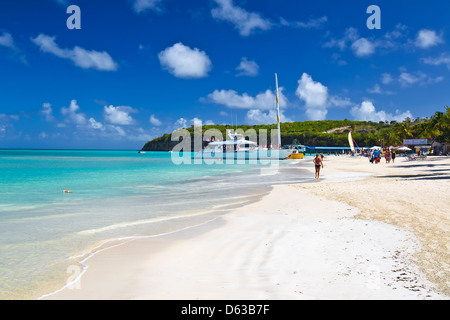 Dickinson bay et sandales Grand Hôtel Antigua, Antigua, Caraïbes, Antilles Banque D'Images