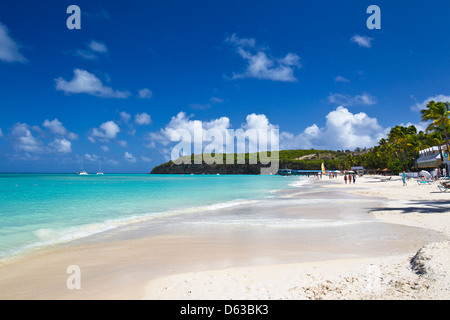 Dickinson bay et sandales Grand Hôtel Antigua, Antigua, Caraïbes, Antilles Banque D'Images