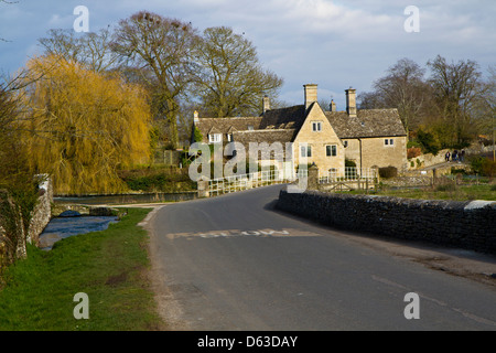 Petite ville de Fairford dans Gloucestershire Banque D'Images