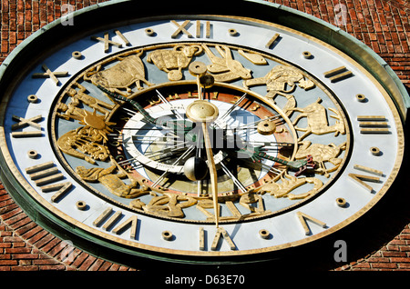 Horloge astronomique à wall City Hall Banque D'Images