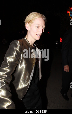 Tilda Swinton pour une arrivée Célébrités d' Oscar pré party au Chateau Marmont à West Hollywood, Los Angeles Banque D'Images