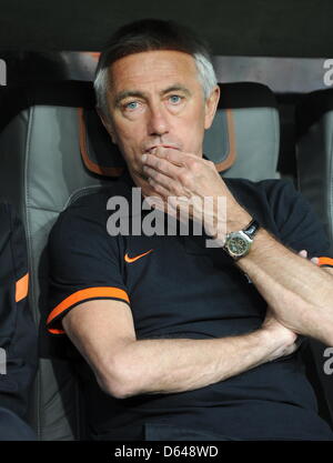 Fußball Freundschaftsspiel FC Bayern München - Niederlande am Freitag (22.05.2012) in der Allianz Arena de Munich. Der Trainer der Niederlande Bert Van Marwijk vor dem Spiel. Foto : Tobias Hase dpa/lby Banque D'Images