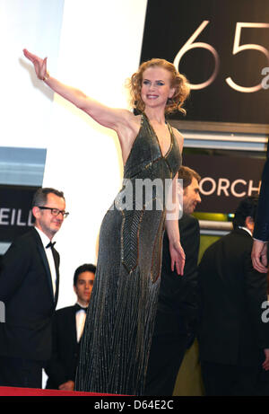 Actrice Nicole Kidman arrive à la première de 'Hemingway & Gellhorn' au cours de la 65e Festival de Cannes au Palais des Festivals de Cannes, France, le 25 mai 2012. Photo : Hubert Boesl Banque D'Images