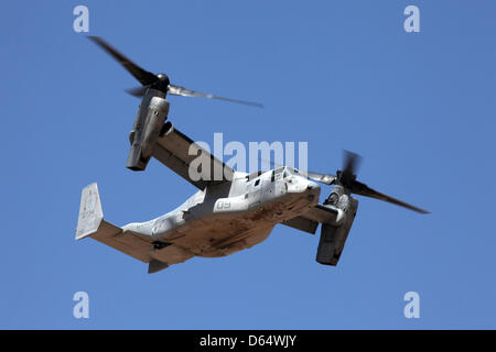 Un US Marine Corps MV-22B Osprey avion avec l'escadron 264 à rotors basculants moyen marin lors d'une intervention le 11 avril 2013 dans la province d'Helmand, en Afghanistan. Banque D'Images