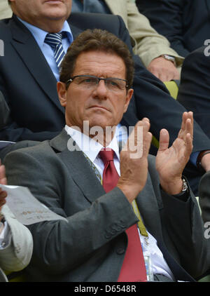 Ancien gestionnaire de l'Angleterre Fabio Capello avant l'UEFA EURO 2012 groupe C match de football l'Espagne contre l'Italie à l'Arena Gdansk à Gdansk, Pologne, 10 juin 2012. Photo : Marcus Brandt dpa (veuillez vous reporter aux chapitres 7 et 8 de l'http://dpaq.de/Ziovh de l'UEFA Euro 2012 Termes & Conditions)  + + +(c) afp - Bildfunk + + + Banque D'Images