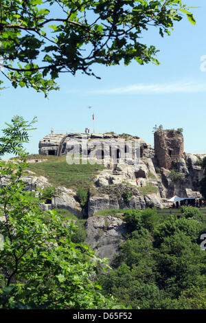 Le Château Regenstein, un site touristique populaire en Allemagne, est photographié près de Blankenburg, Allemagne, 26 mai 2012. Le patrimoine protégé des vestiges du château, qui sont documentés pour la première fois en 1169, a été le siège de comtes de Regenstein entre le 12. et 15. des siècles.. Photo : Matthias Bein Banque D'Images