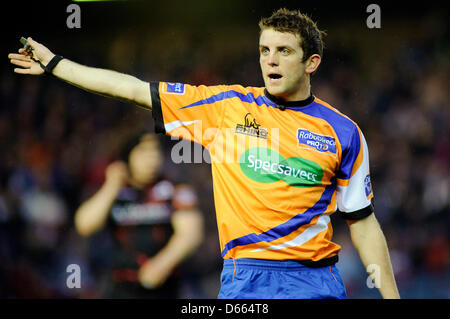 Edinburgh, Ecosse, Royaume-Uni. Vendredi 12 avril 2013. Rhys Thomas arbitre au cours de l'Edinburgh v Connacht Rabodirect Pro12 Jeu, stade de Murrayfield. Crédit : Colin Lunn / Alamy Live News Banque D'Images