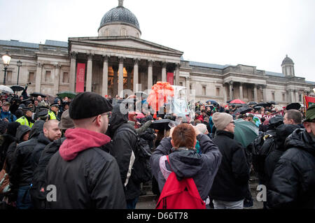 Effigie de Thatcher, lors de la manifestation de la mort de Thatcher - Londres. 13/04/2013 Banque D'Images