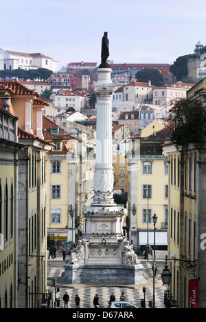 Lisbonne, Portugal. Colonne de Pedro IV à la place Rossio ou Pedro IV Square. Banque D'Images