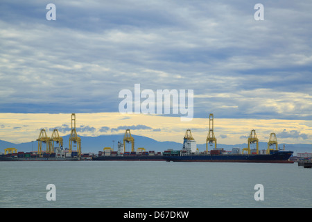 Des cargos à l'Harbour à George Town, Penang, Malaisie Banque D'Images