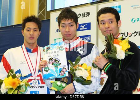 (L à R) Seto Daiya (JPN), Kosuke Hagino (JPN), Ken Takakuwa (JPN), le 13 avril 2013 - Natation : LE JAPON NAGER 2013, men's 200m quatre nages individuel remise de médaille à Daiei Probis expose au Salon Professionnel International de la piscine de Phoenix, Niigata, Japon. (Photo de Daiju Kitamura/AFLO SPORT) Banque D'Images