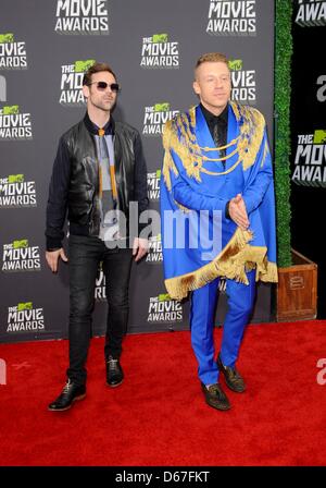 Sexion, Ryan Lewis aux arrivées pour MTV Movie Awards - Arrivals, Studios Sony, Culver City, CA, le 14 avril 2013. Photo par : Elizabeth Goodenough/Everett Collection Banque D'Images