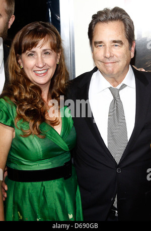 Beau Bridges et femme Wendy Deruelle Premiere de 'Les Descendants' Samuel Goldwyn Theatre à Beverly Hills - Los Arrivées Banque D'Images