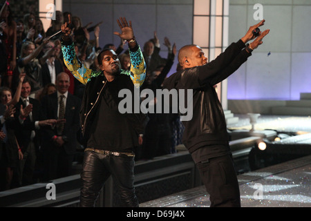 Kanye West et Jay-Z 2011 Victoria's Secret Fashion Show à l'armurerie de Lexington Avenue - Performance New York City, USA - Banque D'Images