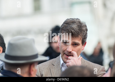 Ministre français de renouveau industriel, Arnaud Montebourg prend en charge le rendu en France Banque D'Images