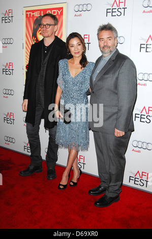 David Thewlis, Michelle Yeoh, Luc Besson l'AFI Fest 2011 Première de "La Dame" tenue au Grauman's Chinese Theatre de Hollywood, Banque D'Images