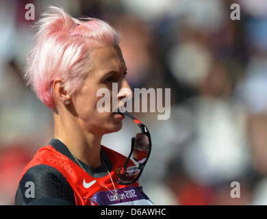 Ariane Friedrich de Allemagne réagit en qualification du saut en hauteur à l'athlétisme, l'Athlétisme en stade olympique au Jeux Olympiques de 2012 à Londres, Londres, Grande-Bretagne, 09 août 2012. Photo : EPA/BERND THISSEN  + + +(c) afp - Bildfunk + + + Banque D'Images