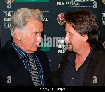 Martin Sheen et Emilio Estevez irlandais "La voie" premiere tenue au Savoy Theatre de Dublin, Irlande - 24.02.11 Banque D'Images