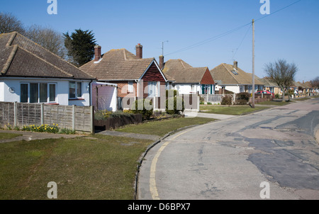 Les logements occupés par leur propriétaire privé Bungalow à Frinton and on Sea, Essex, Angleterre Banque D'Images