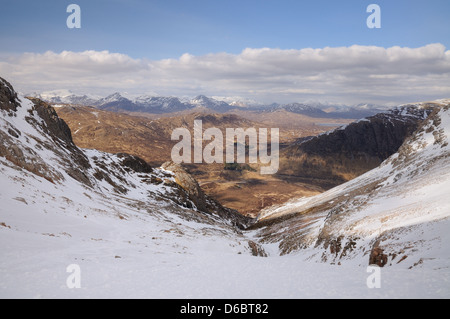 À la recherche de nouveau le Coire na Tulaich, Buachaille Etive Mor, Glencoe, les Highlands écossais Banque D'Images