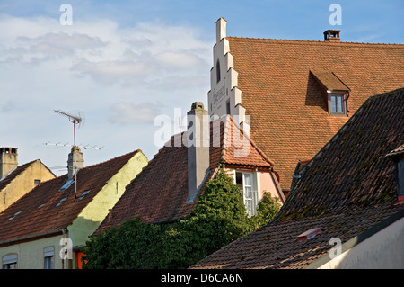 Toits de maison dans la vieille ville de Volkach, Franconia, Allemagne. Banque D'Images