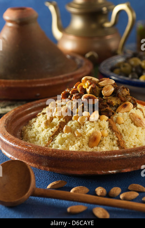 Tfaya couscous aux fruits confits et oignons Maroc Food Banque D'Images