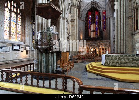 Vue de l'intérieur de la cathédrale de Ripon Ripon, City, North Yorkshire, England, United Kingdom Banque D'Images