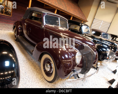 1938 Ford Club 740 pic4 Cabriolet. Banque D'Images