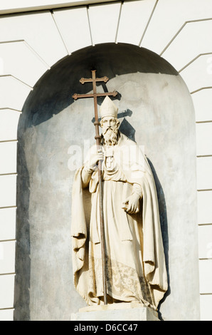 Statue au Duomo, la cathédrale d'Aoste, Aoste, vallée d'aoste, Italie, Europe Banque D'Images