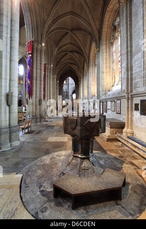 Vue de l'intérieur de la cathédrale de Ripon Ripon, City, North Yorkshire, England, United Kingdom Banque D'Images