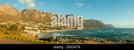 Camps Bay, Cape Town, Western Cape, Afrique du Sud Banque D'Images