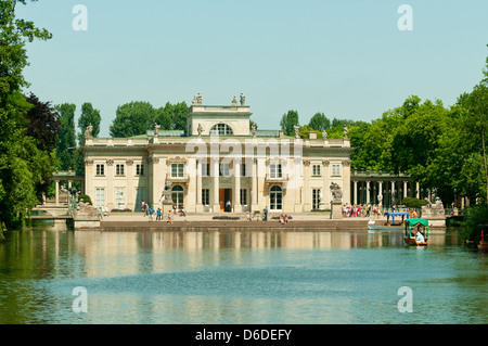 Palais sur l'eau, parc Lazienki Royal, Varsovie, Pologne Banque D'Images